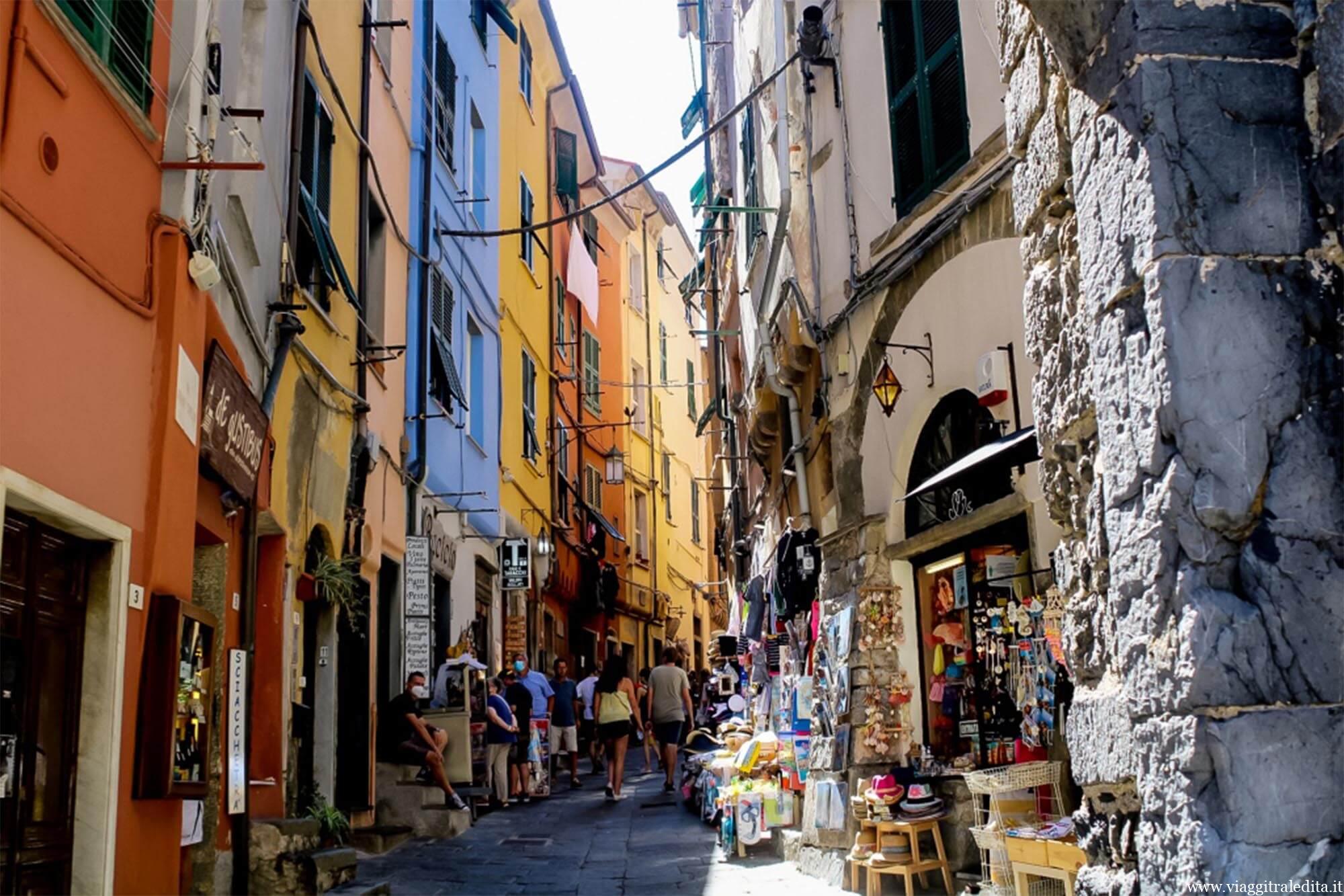 Il bellissimo centro storico di Portovenere Il bellissimo centro storico di Portovenere