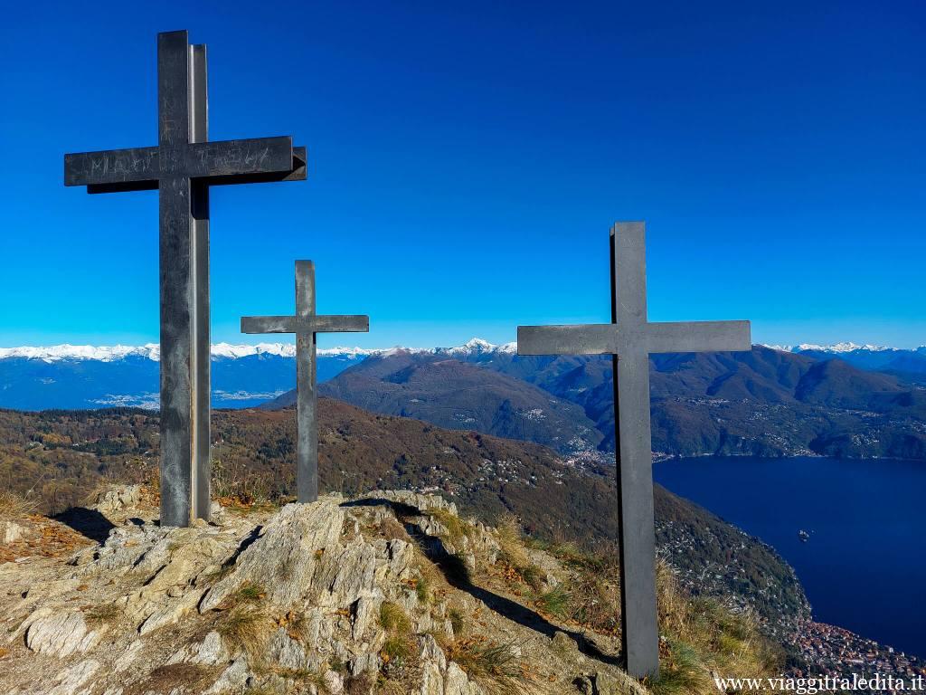 Le tre croci di metallo tre croci morissolo