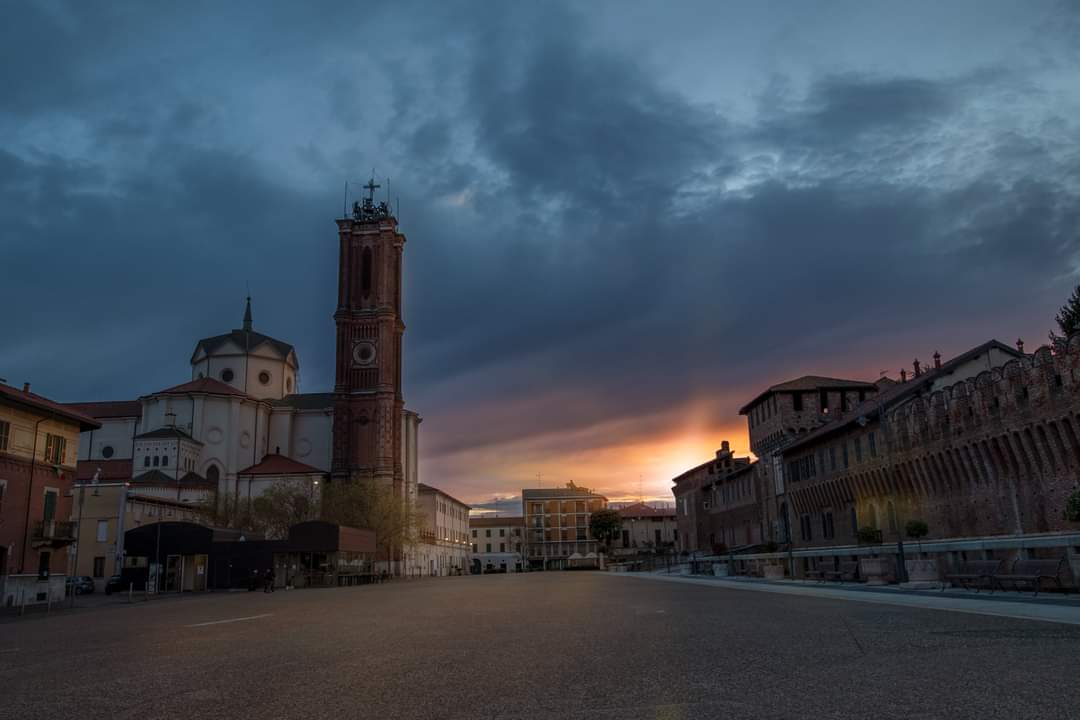 Piazza Vittorio Veneto Piazza Vittorio Veneto