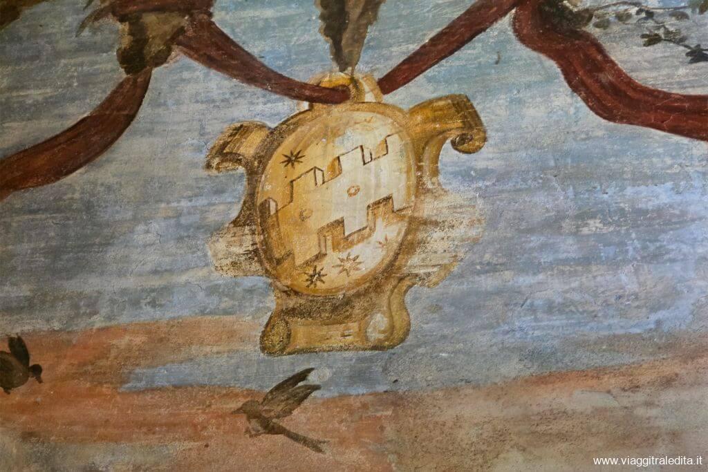 Affreschi degli stemmi araldici Affreschi degli stemmi araldici